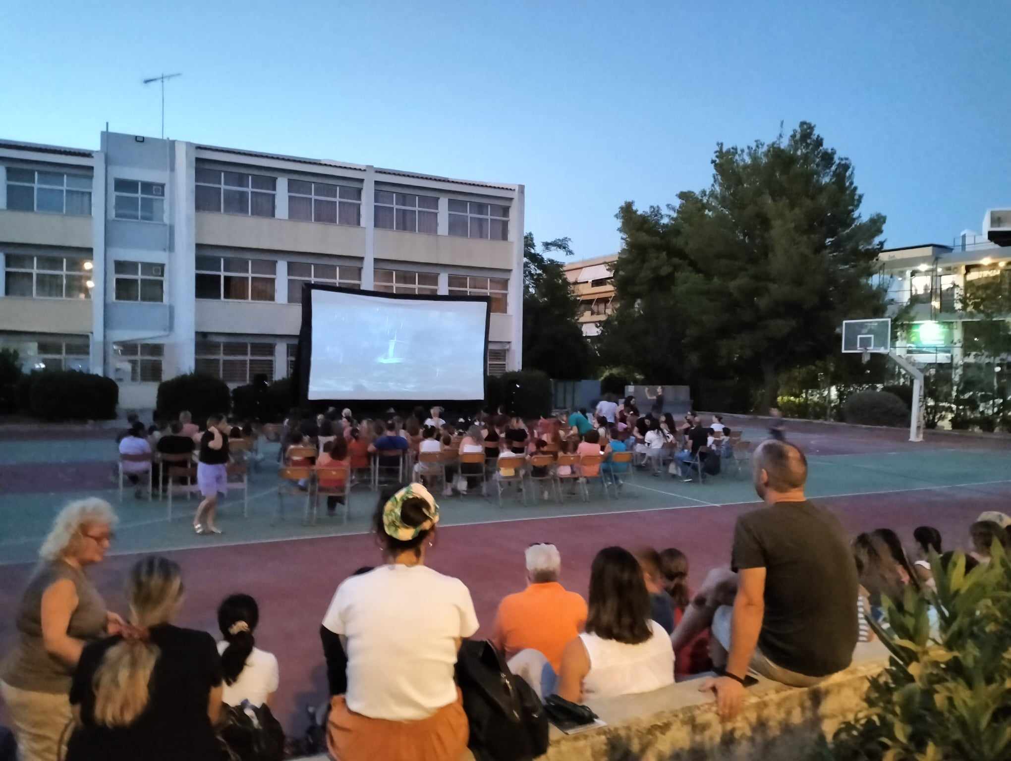 Ο Μπομπ Σφουγγαράκης και η παρέα του κάνουν απόψε…βουτιά στο θερινό σινεμά του Δήμου Λυκόβρυσης – Πεύκης