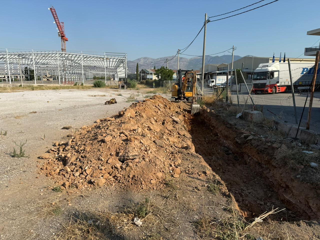 Διαπλάτυνση της οδού Υακίνθων στη Λυκόβρυση