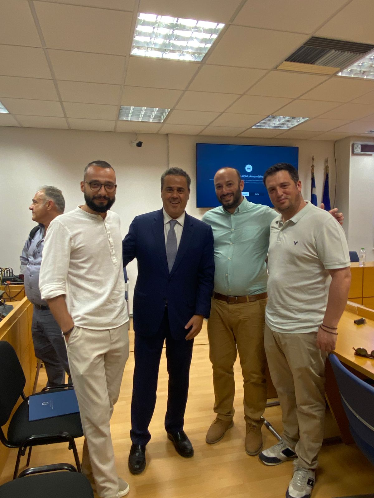Συνάντηση εργασίας ΥΠΕΝ – ΠΕΔΑ – Πράσινου Ταμείου