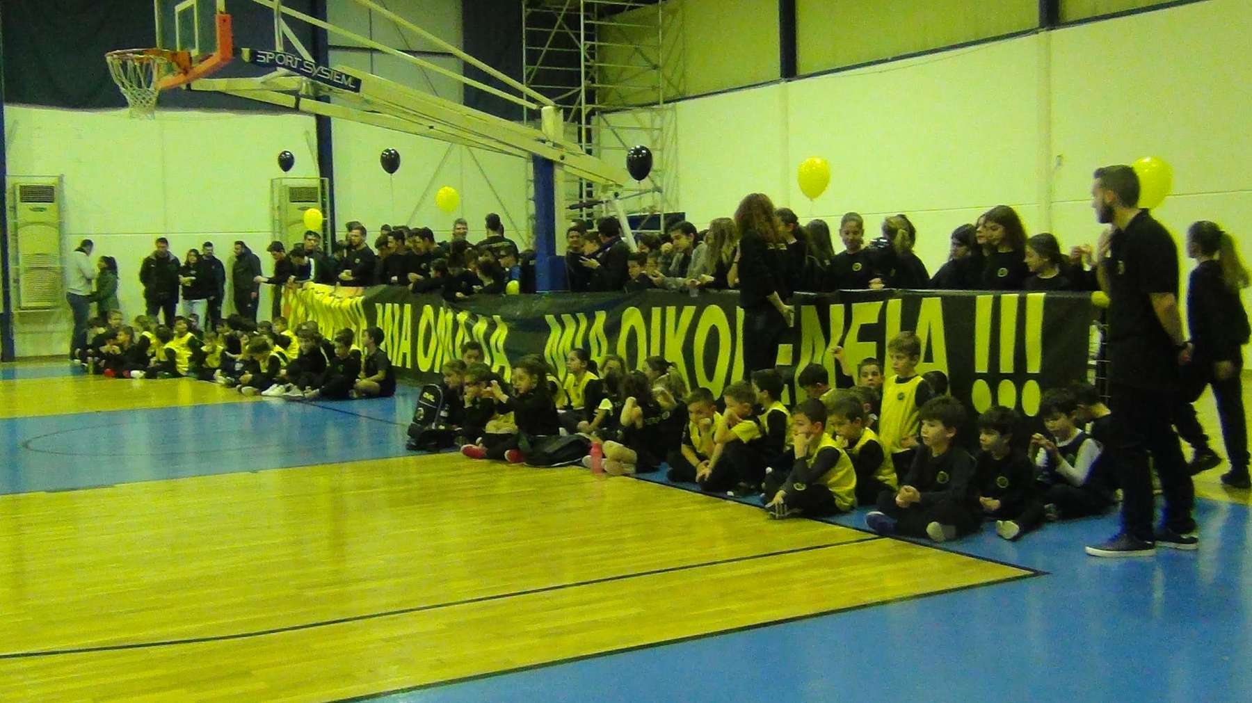 Στη χριστουγεννιάτικη γιορτή του ΚΑΟ Λυκόβρυσης ο Δήμαρχος