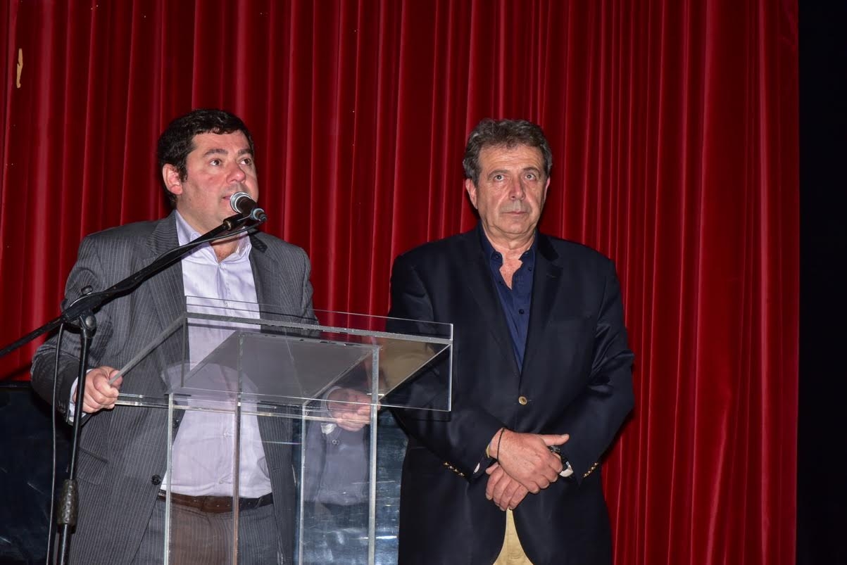 Στην Σάντα Τσικίτα που παρουσιάστηκε στο Δημοτικό Θέατρο ο Δήμαρχος