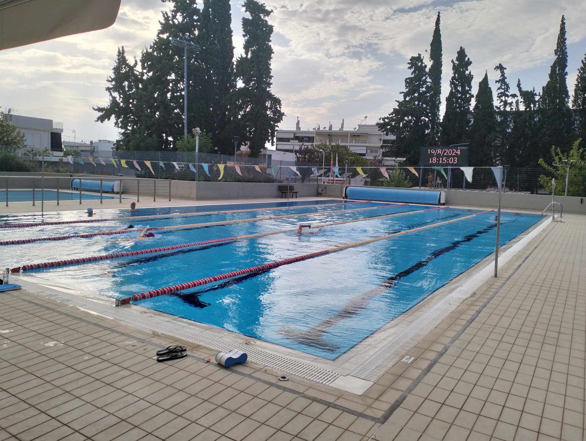Συνεχίζεται όλο τον Αύγουστο η δωρεάν πρόσβαση στα κολυμβητήρια του Δήμου Λυκόβρυσης – Πεύκης για τα ενήμερα μέλη